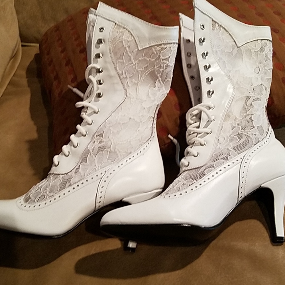 White leather and lace boots...6.5  New